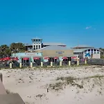 New Property! Vacation Right On The Gulf In Sand & Seafoam Villa Sleeps 6!